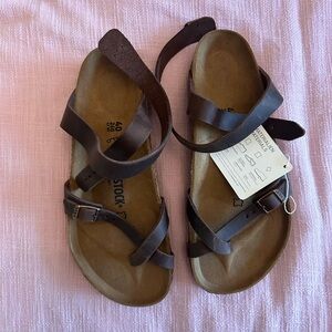 NWT Birkenstock sandals!